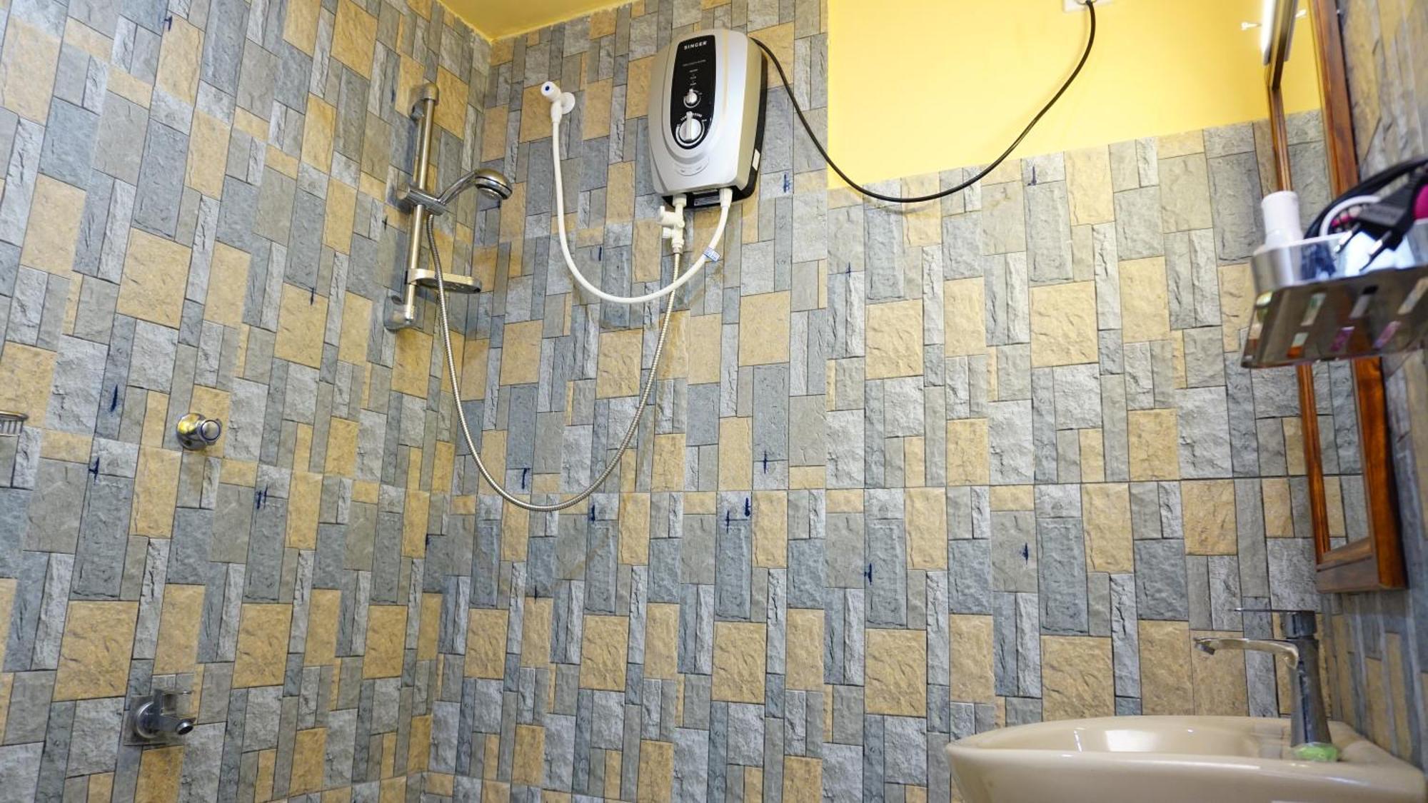 Namal Homestay سيغيرِيا المظهر الخارجي الصورة